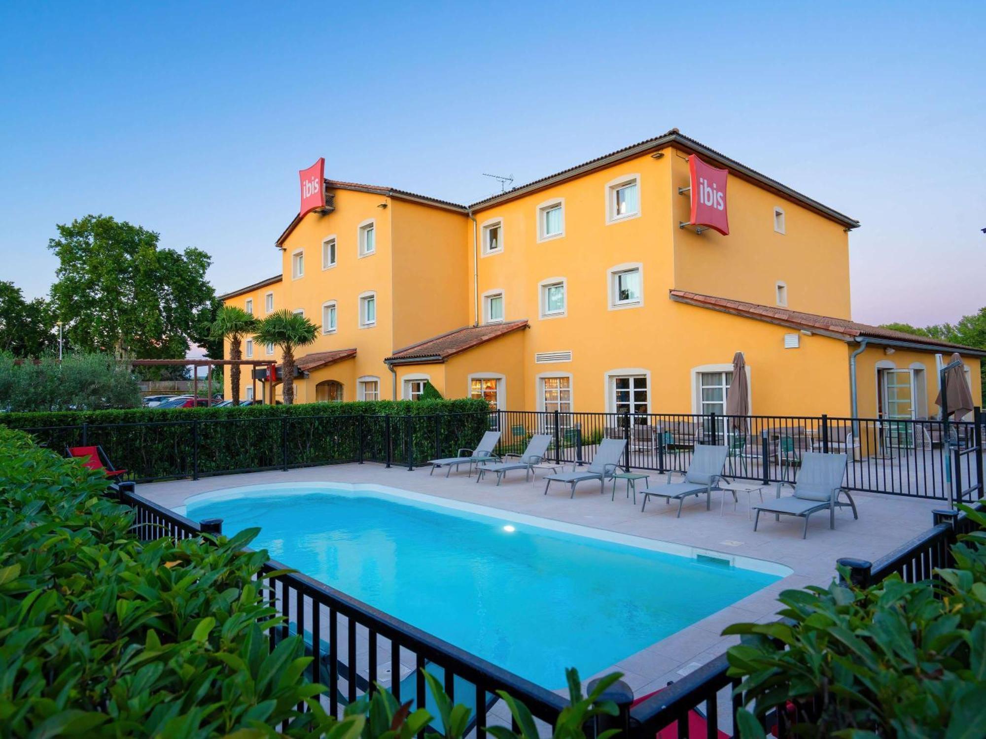 מלון Ibis Manosque Cadarache מראה חיצוני תמונה