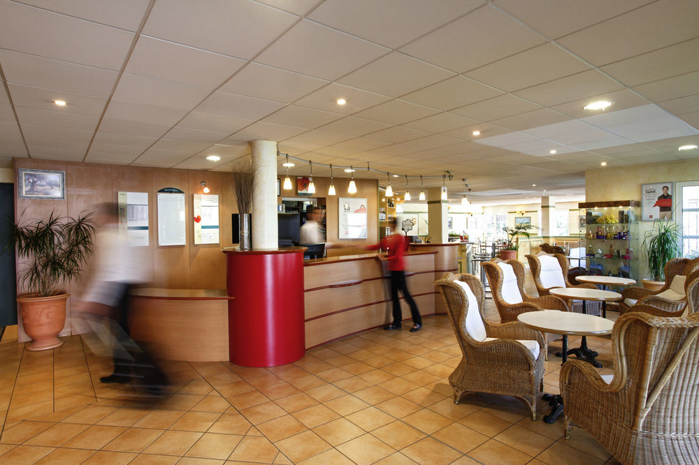 מלון Ibis Manosque Cadarache מראה חיצוני תמונה