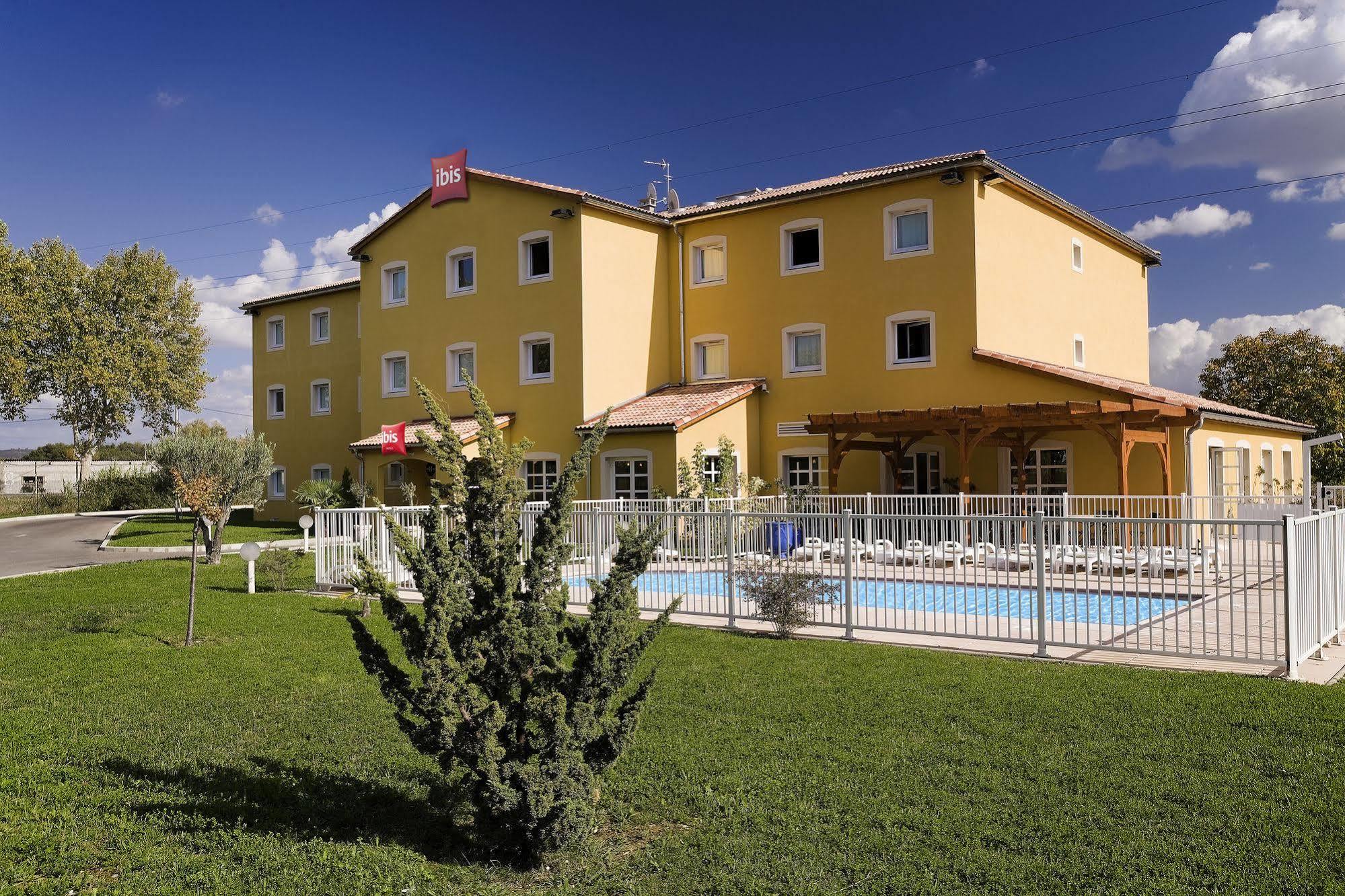 מלון Ibis Manosque Cadarache מראה חיצוני תמונה